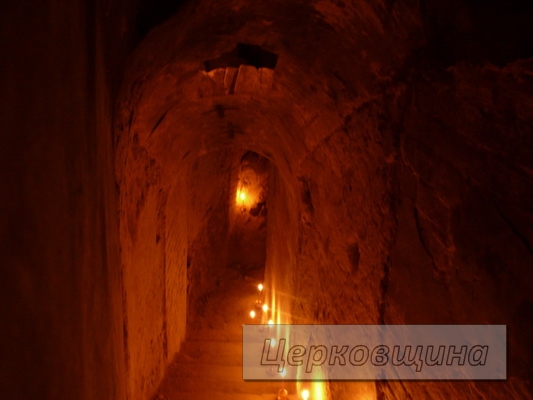 Церковщина. Стародавние пещеры