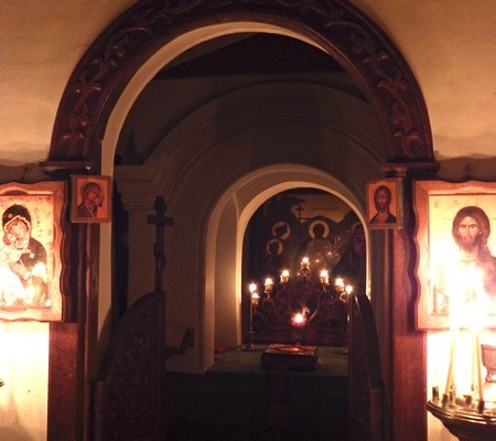 Храмовой праздник в пещерной церкви в честь прп. Феодосия Печерского